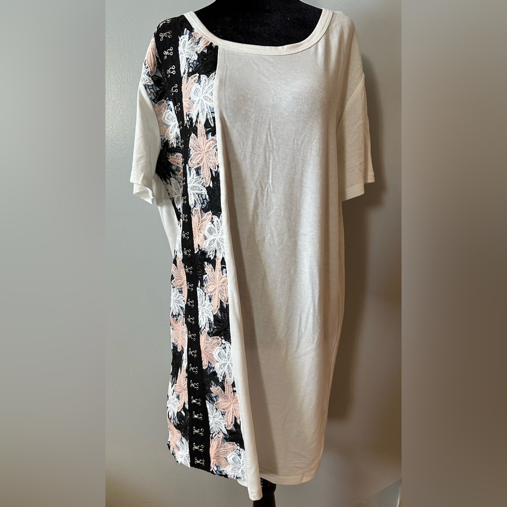 Flower Detail T-Shirt Dress